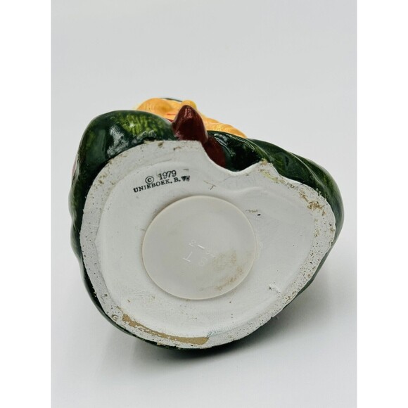 Vintage Unieboek Gorham Gnome Lady Coin Bank 1979 with Original Stopper - Picture 6 of 9